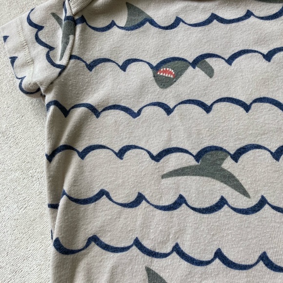 Old Navy shark and waves onesie - Picture 2 of 2